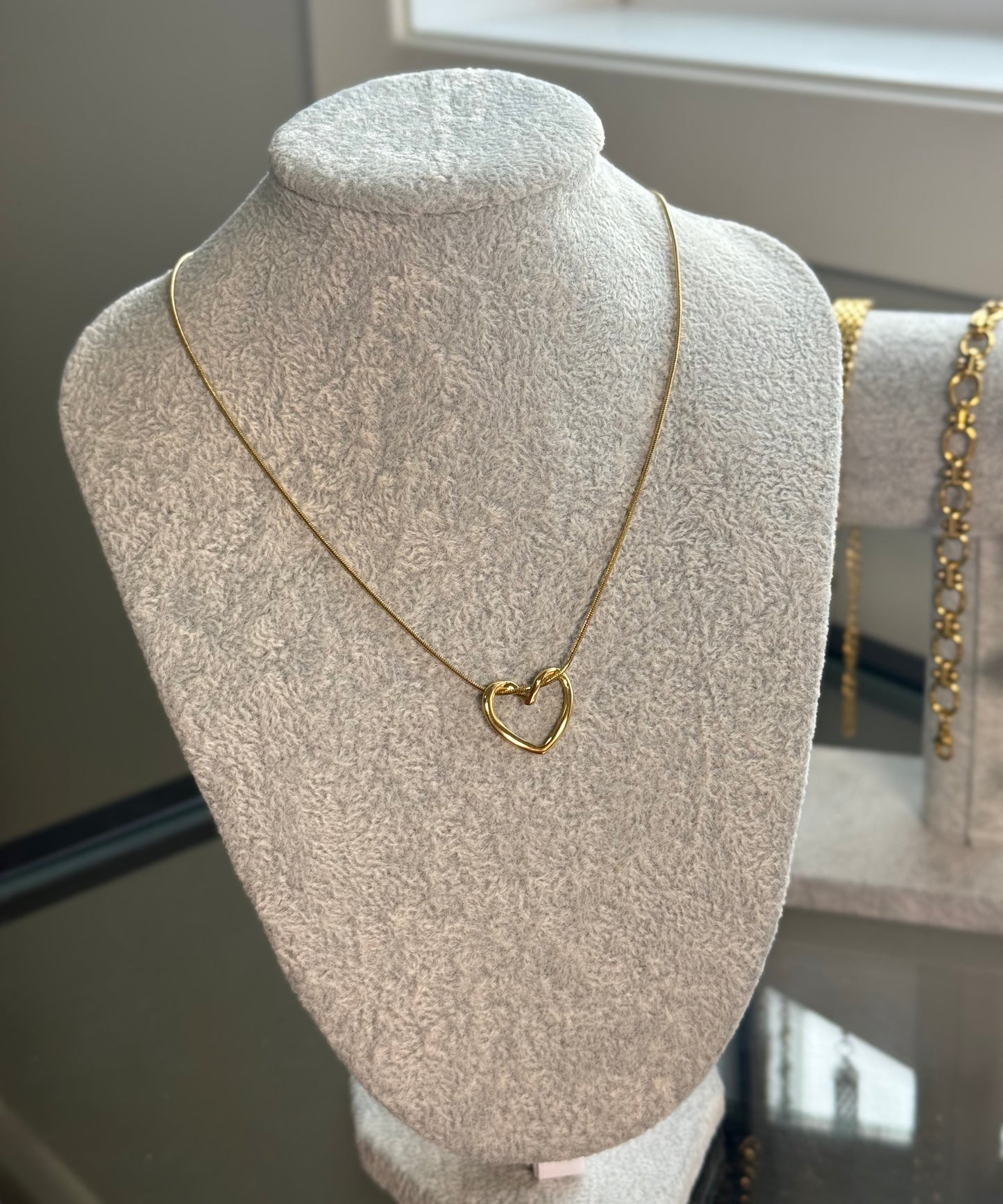 Golden Heart Loop Necklace
