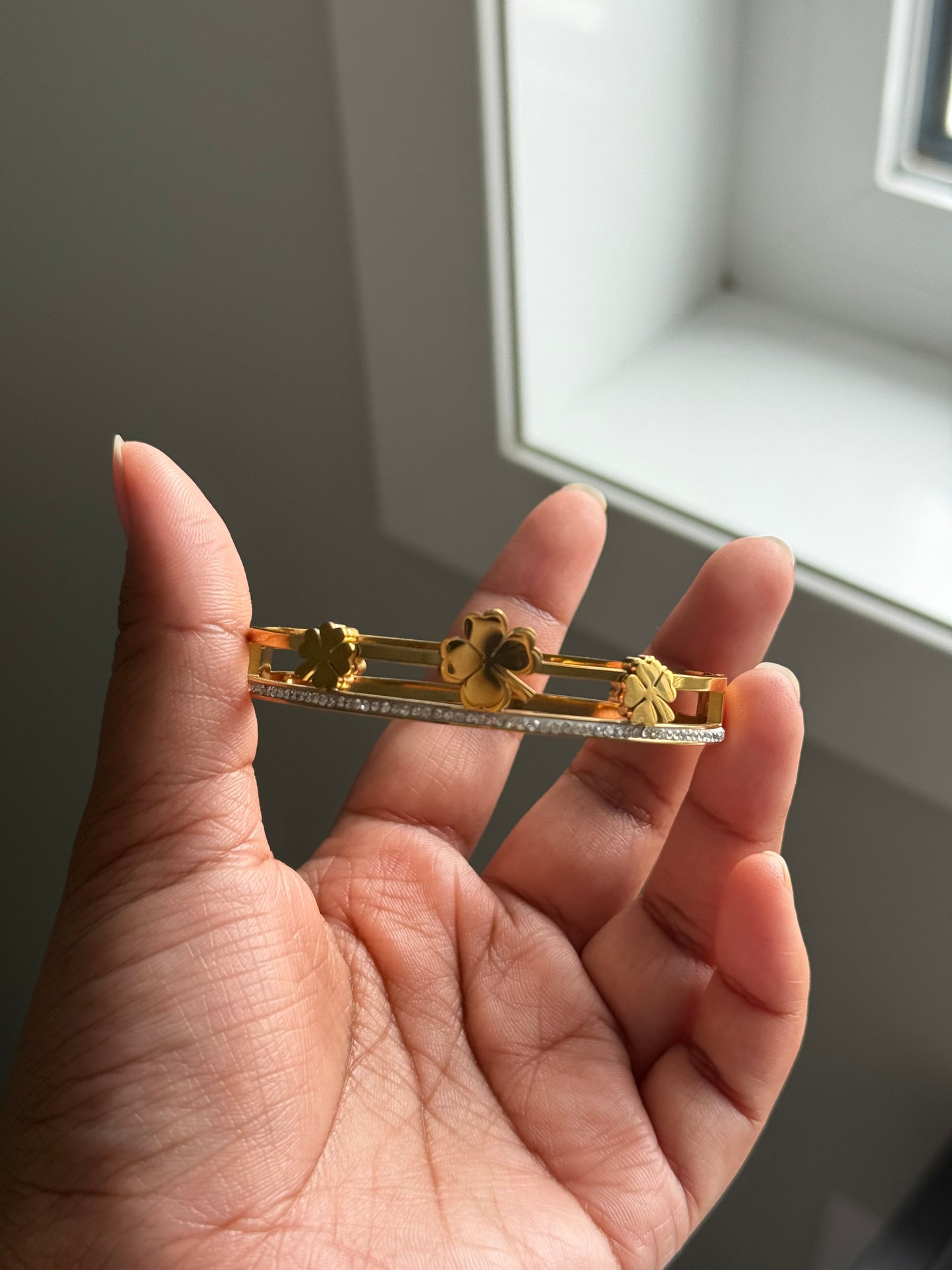 Lucky Clover Bangle