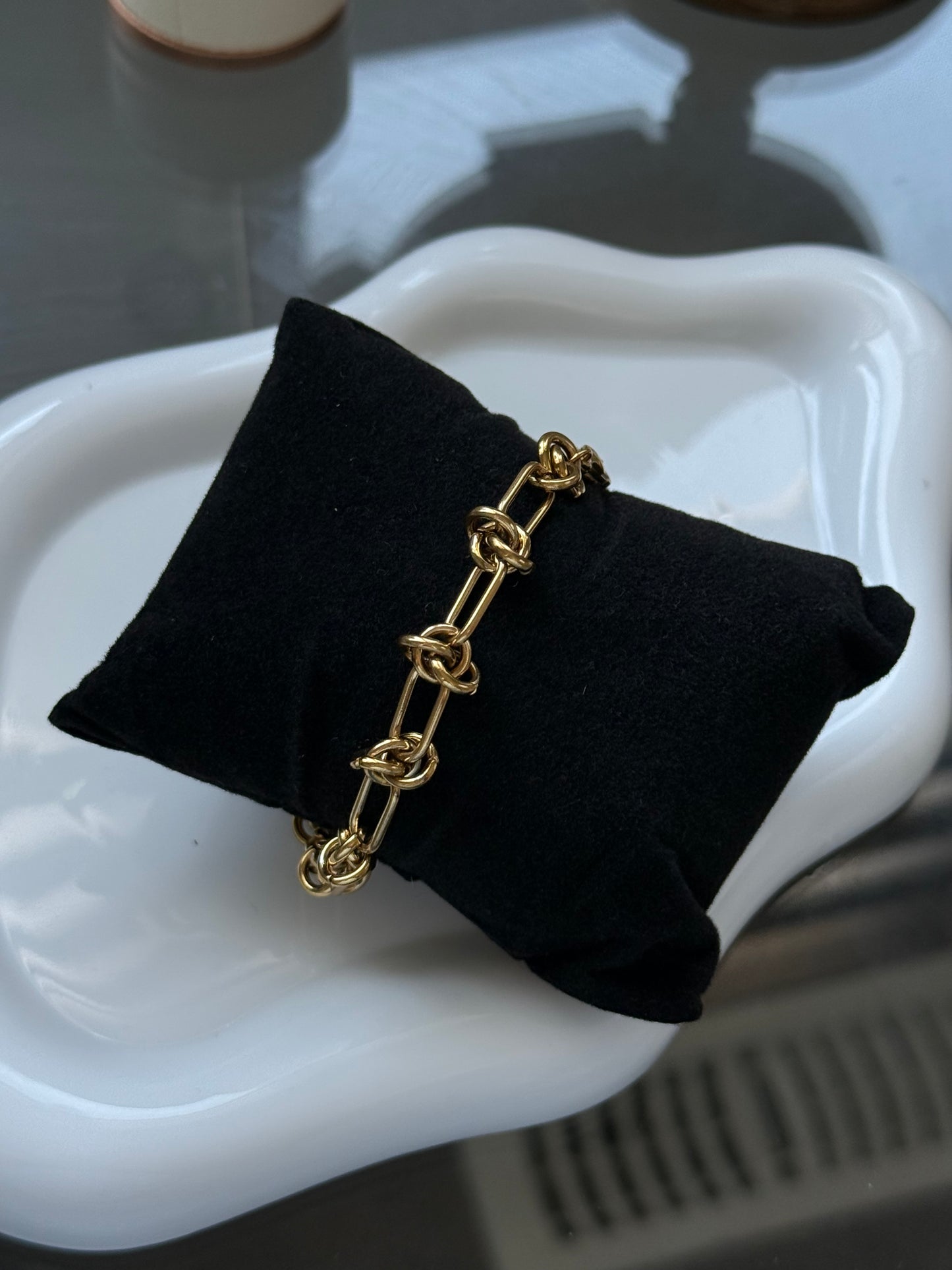 Golden Knot Chain Bracelet