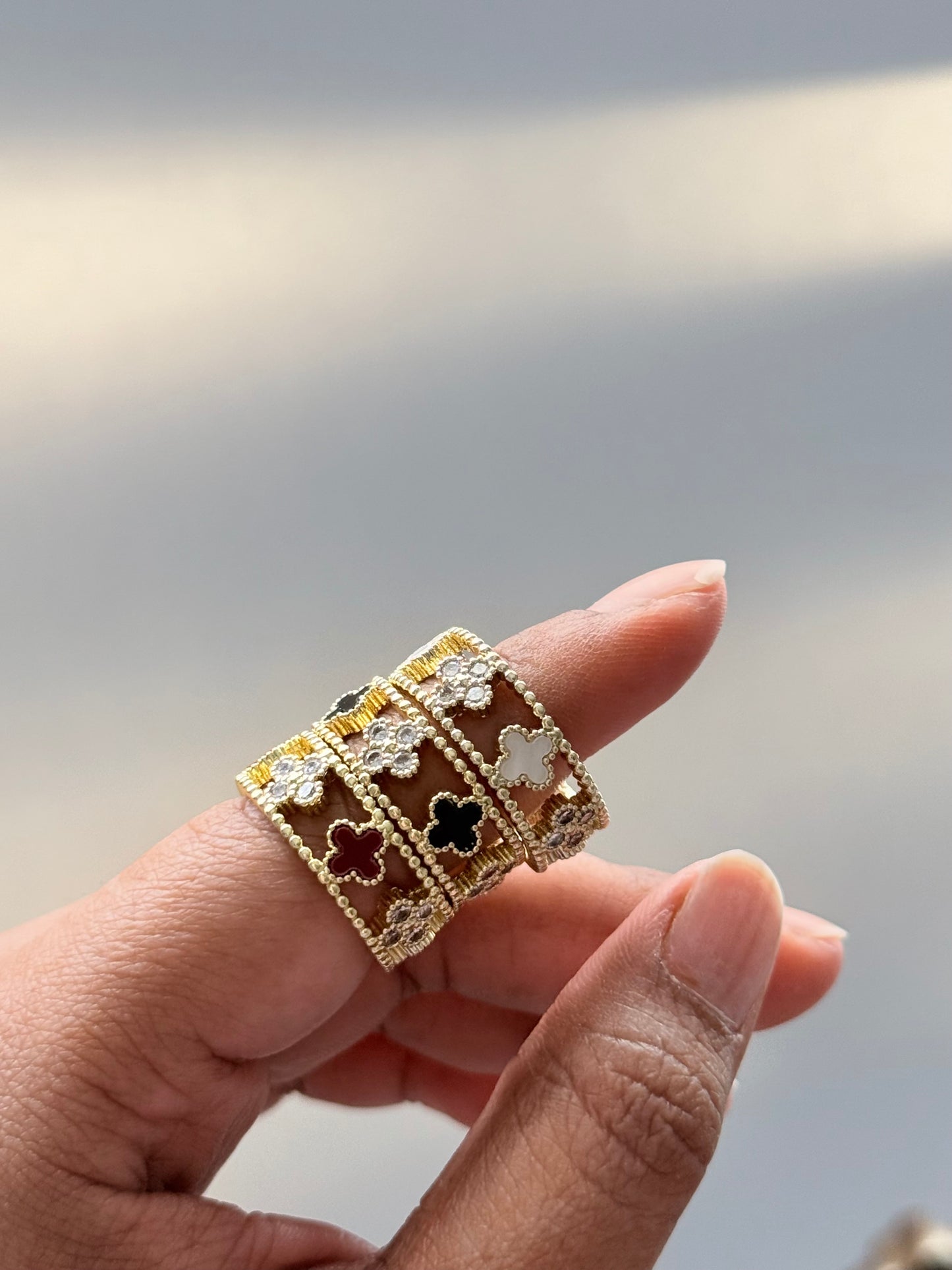Clover Charm Gold Ring