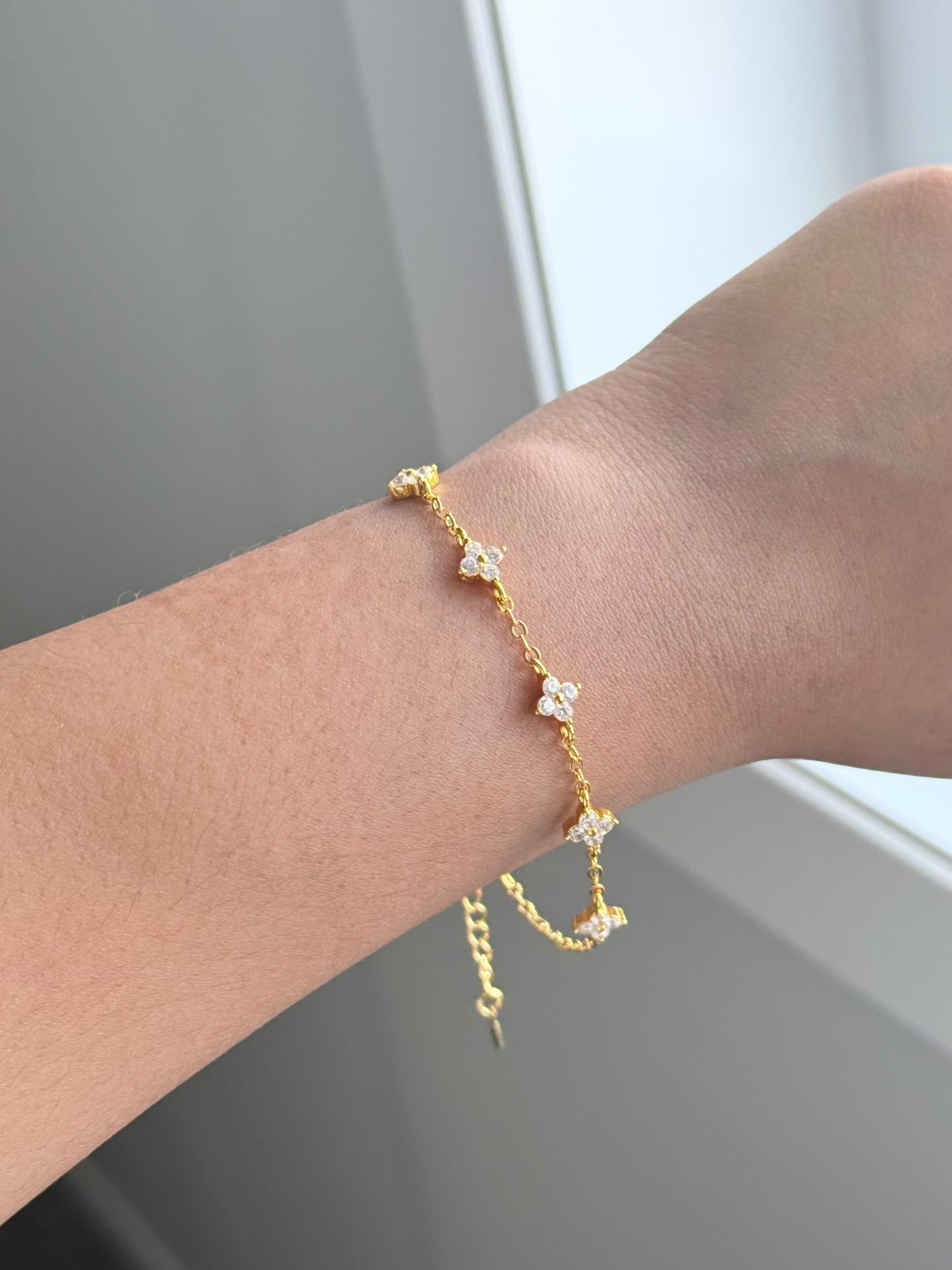 Golden Bloom Bracelet