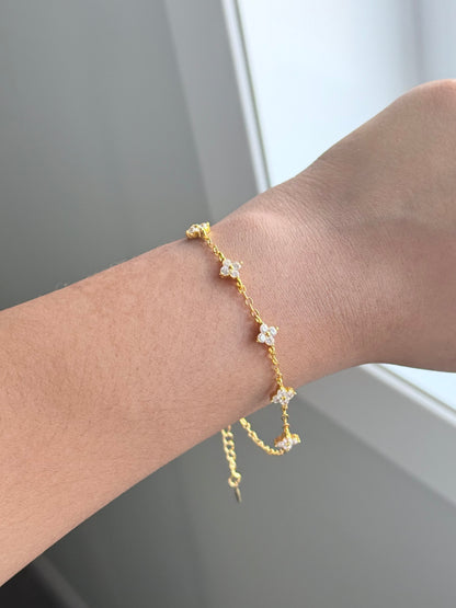 Golden Bloom Bracelet