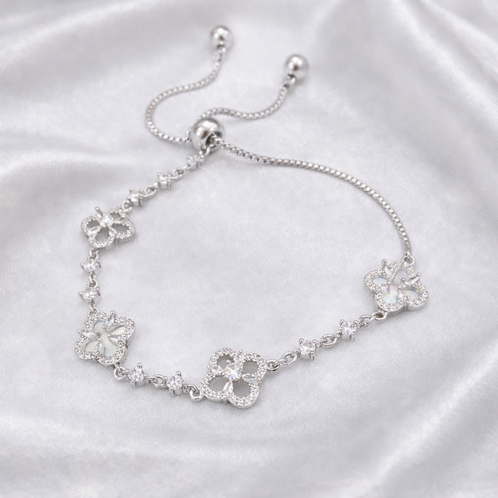 Luna Clover Adjustable Bracelet