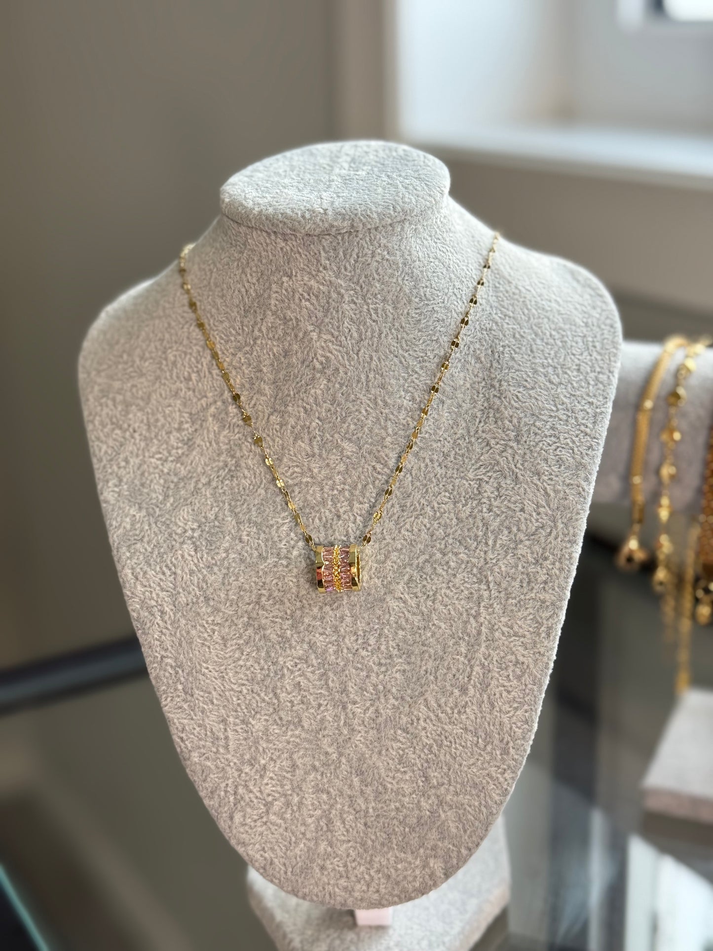 Radiance Band Pendant