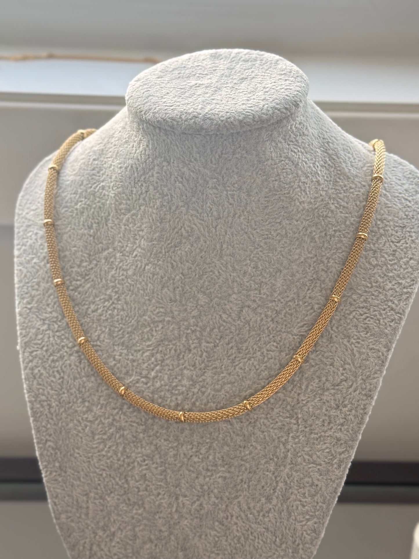 Golden Mesh Necklace