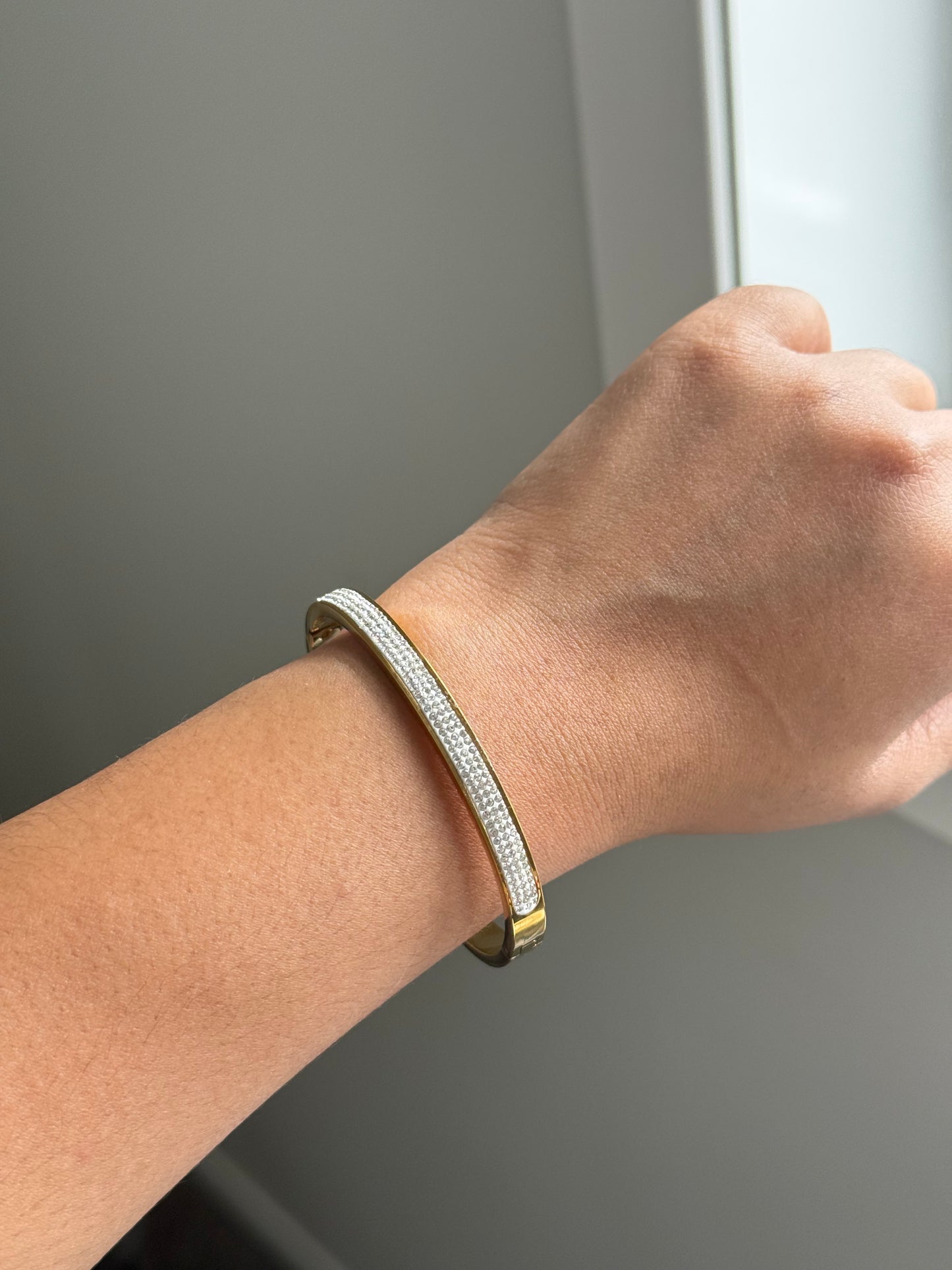 Nova Crystal Bangle- Gold