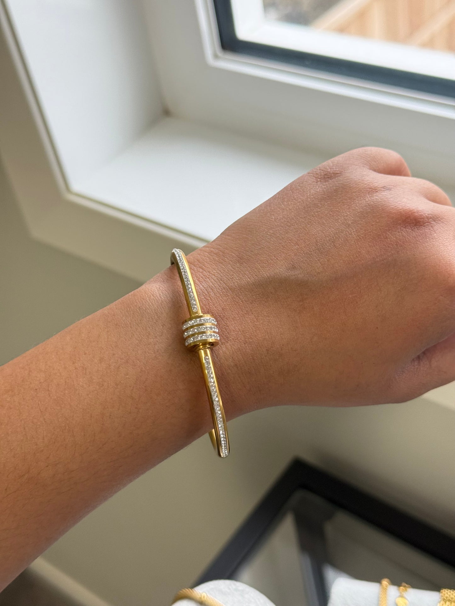 Crystal Knot Bangle