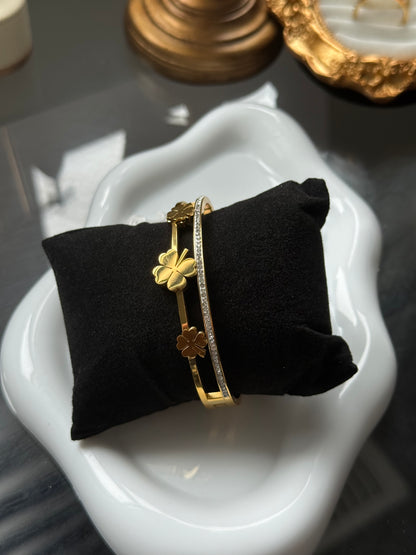 Lucky Clover Bangle