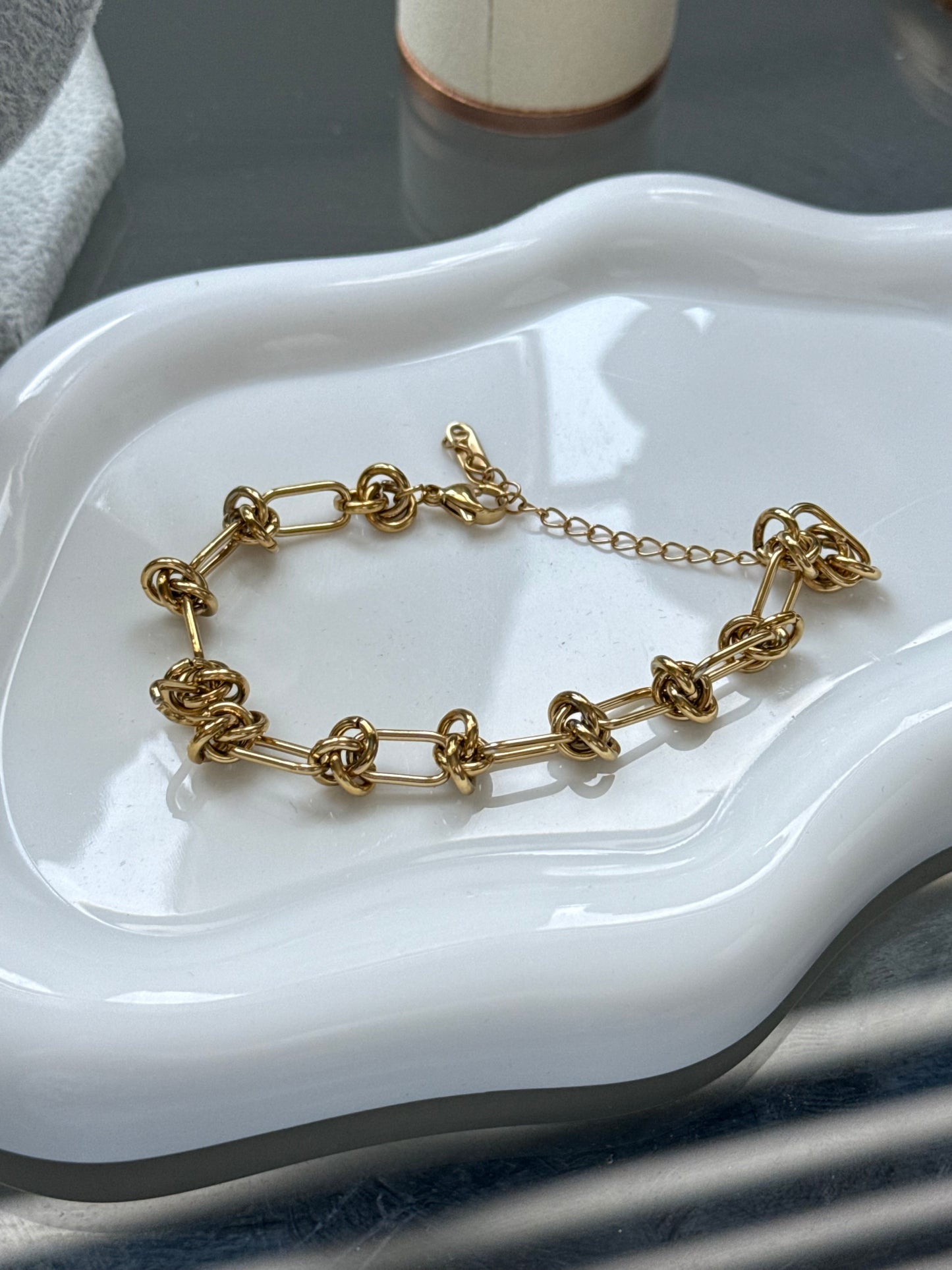 Golden Knot Chain Bracelet
