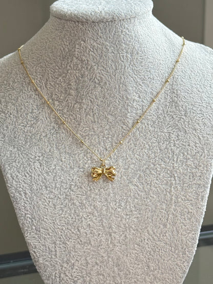 Sweet Bowknot Necklace