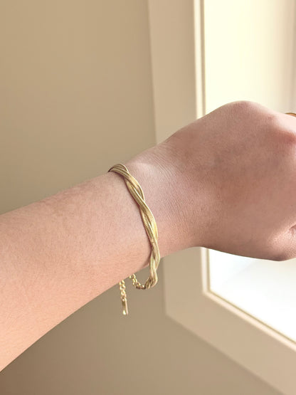 Gold Twisted Rope Bracelet