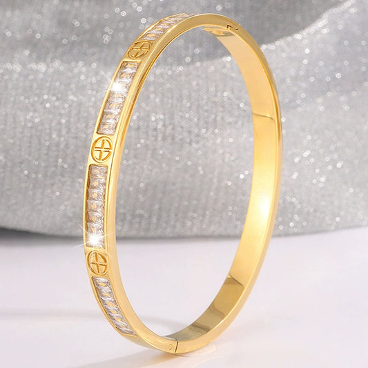 Orbit Gold Bangle