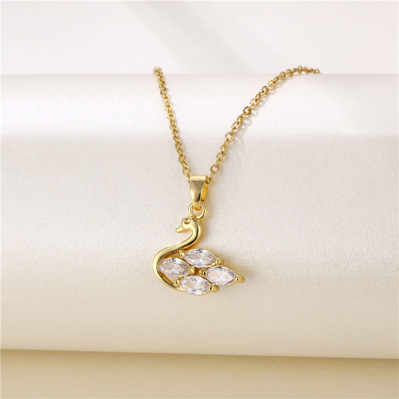 Swan Grace Zircon Pendant Necklace