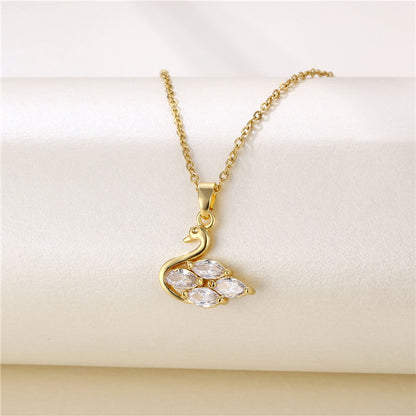 Swan Grace Zircon Pendant Necklace