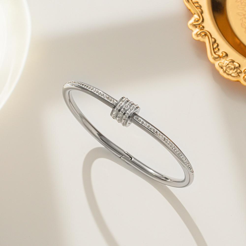 Crystal Knot Bangle