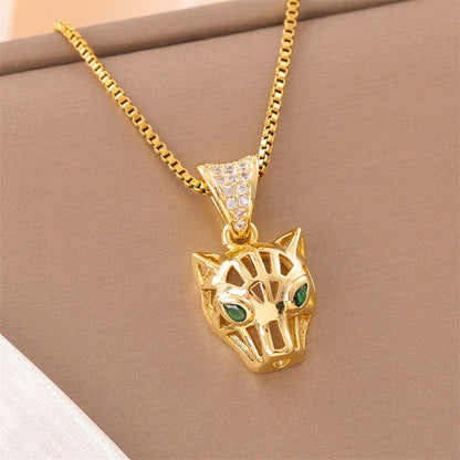Elegant Emerald Panther Necklace