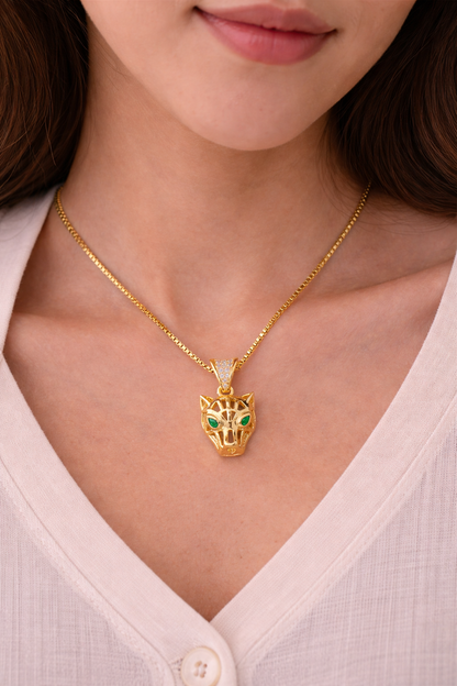 Elegant Emerald Panther Necklace