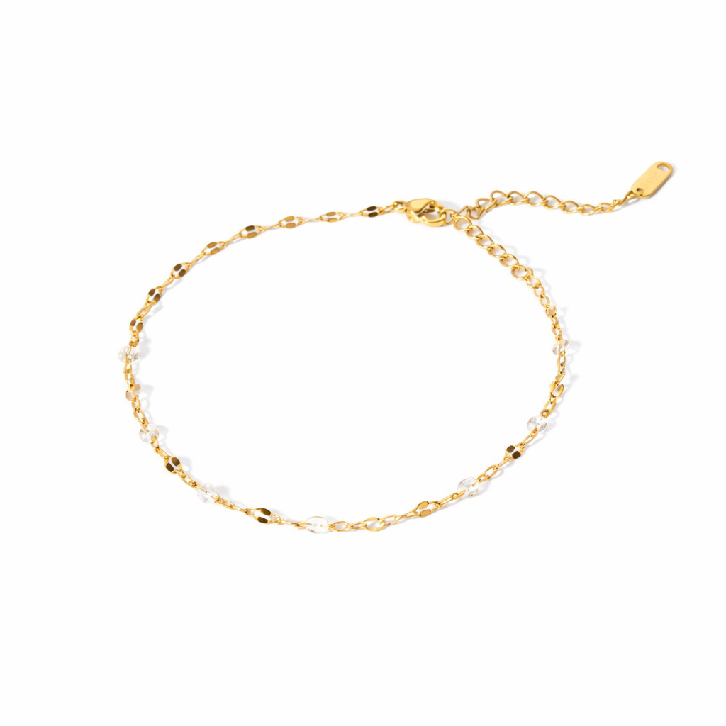 Delicate gold chain bracelet